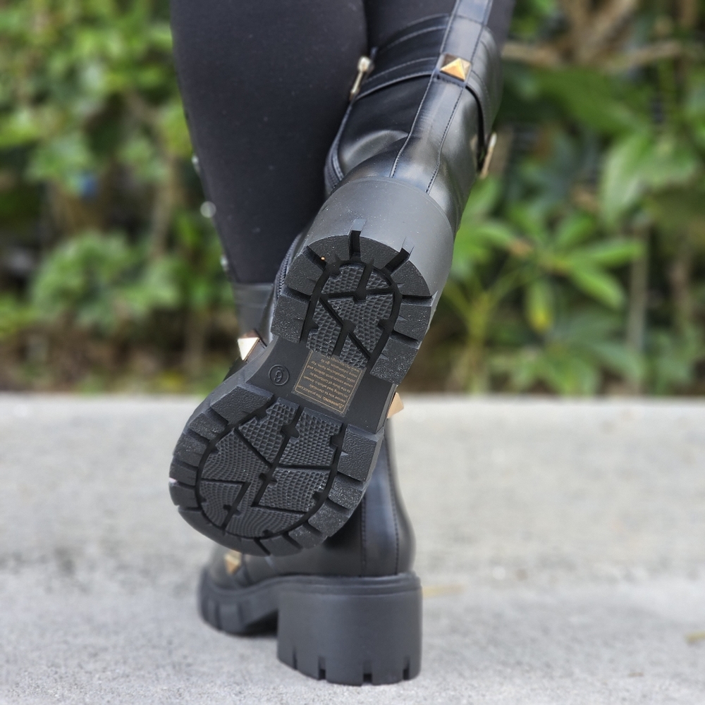 Women's Black Pyramid Stud Ankle Combat Boot - Picture 5 of 5